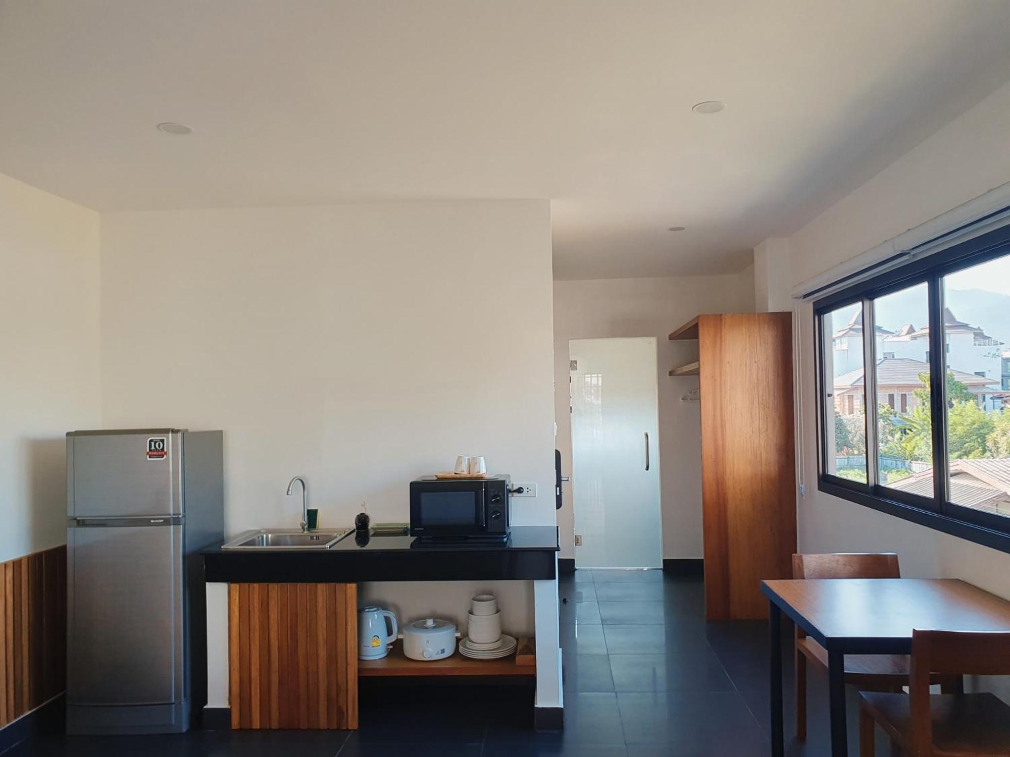 The Sila Suites - Intrawarorot Chiang Mai Buitenkant foto