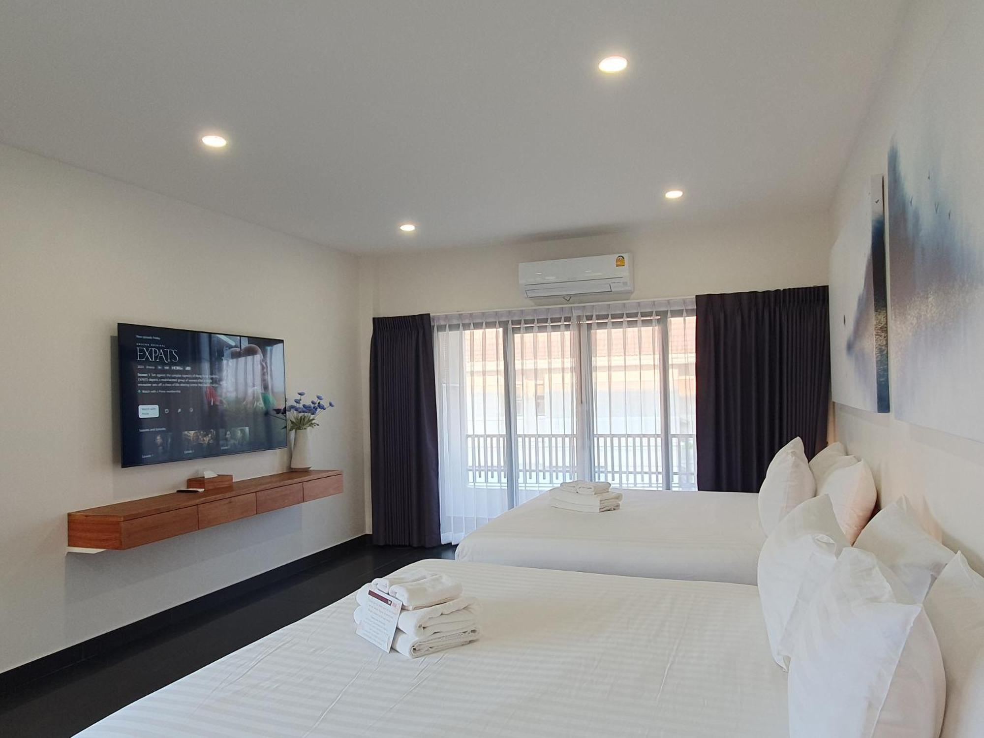 The Sila Suites - Intrawarorot Chiang Mai Buitenkant foto